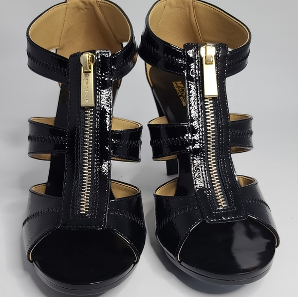 NEW! Michael Kors Berkley Black T Strap Zip Crackl - Picture 4 of 5